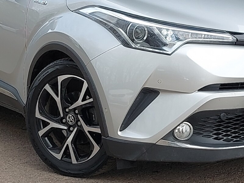 Used Toyota C-HR 2018 for sale - 77689779: Photo 9