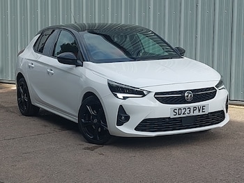 Vauxhall - Corsa