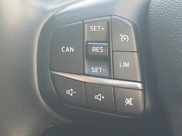 Used Ford Focus 2023 for sale - 76195525: Photo 18