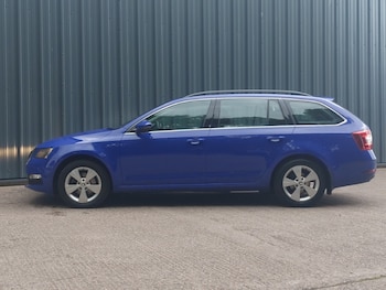 Used Skoda Octavia 2020 for sale - 78916597: Photo