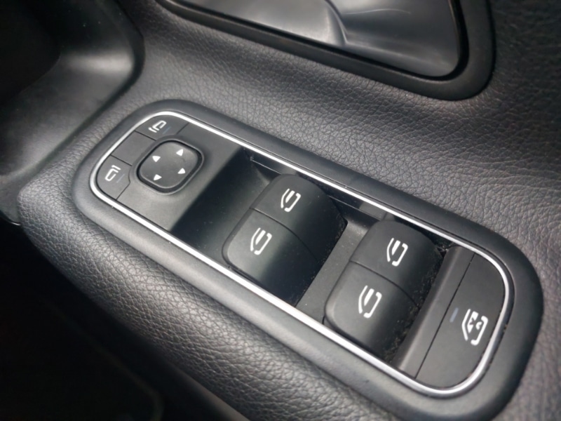 Used Mercedes-Benz A-Class 2018 for sale - 77682551: Photo 16