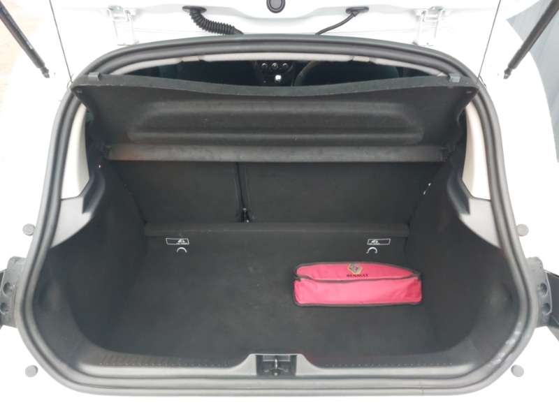 Used Renault Clio 2019 for sale - 77223892: Photo 8