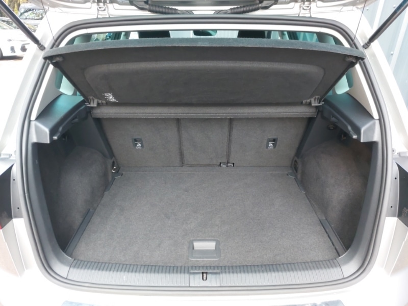 Used Volkswagen Golf SV 2018 for sale - 77569063: Photo 8