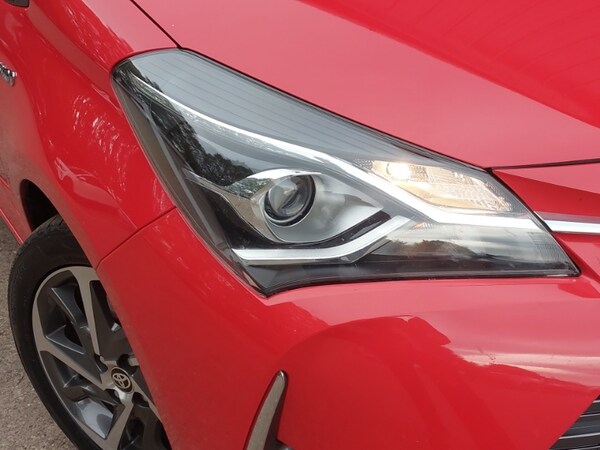 Used Toyota Yaris 2020 for sale - 76221437: Photo 12