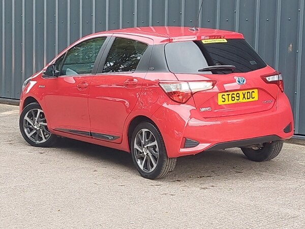 Used Toyota Yaris 2020 for sale - 76221437: Photo 3