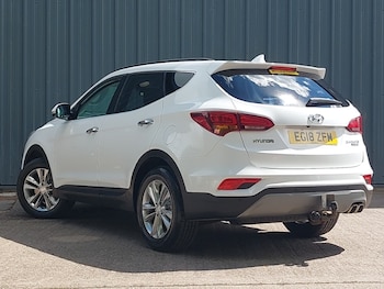 Used Hyundai Santa Fe 2018 for sale - 78872655: Photo