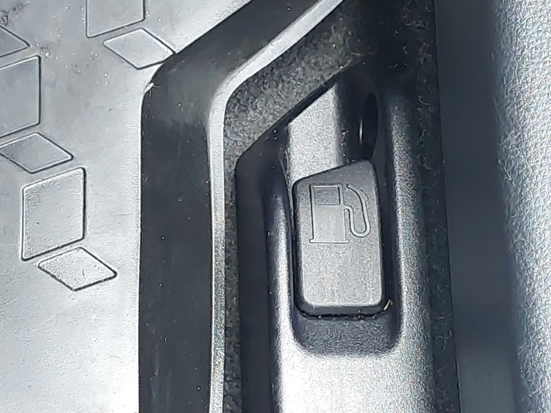 Used Toyota Yaris 2022 for sale - 76571473: Photo 17