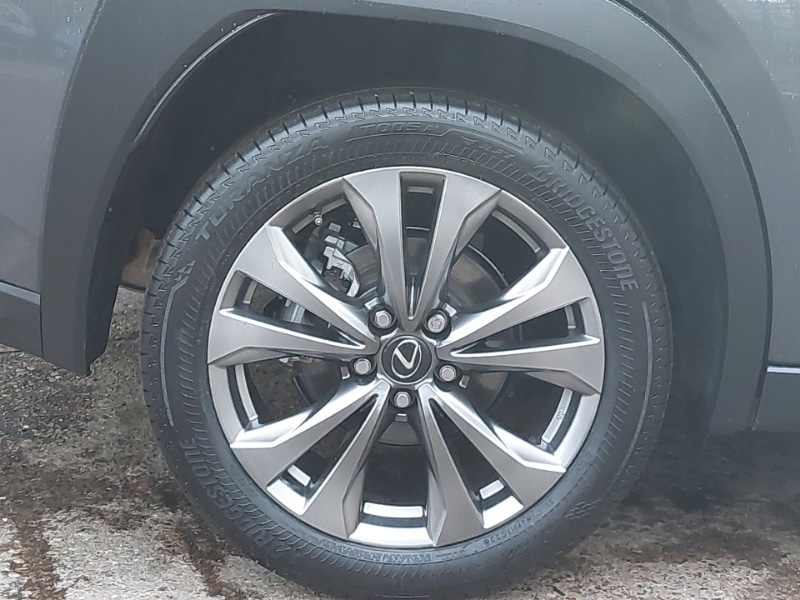 Used Lexus UX 2023 for sale - 76920375: Photo 14