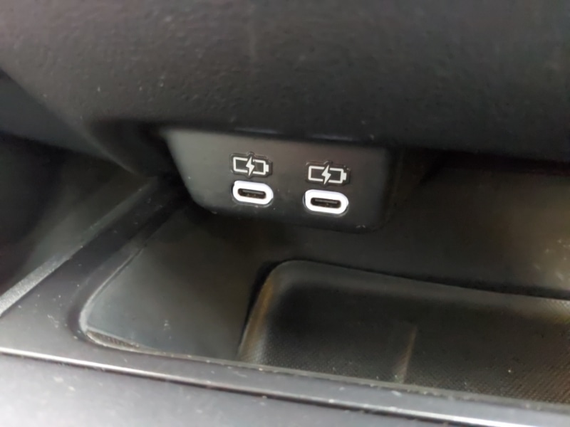 Used Lexus UX 2023 for sale - 76920375: Photo 17