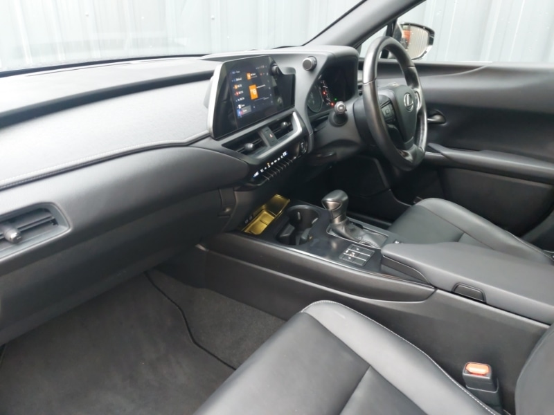 Used Lexus UX 2023 for sale - 76920375: Photo 5