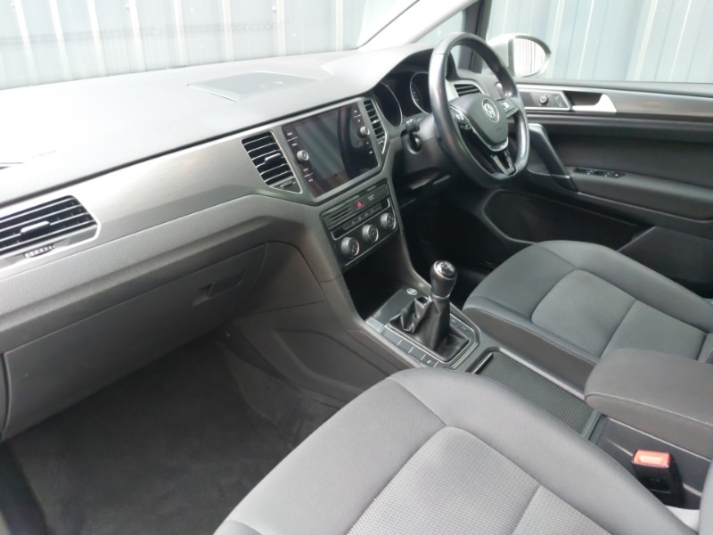 Used Volkswagen Golf SV 2018 for sale - 77366340: Photo 5