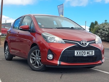 Used Toyota Yaris 2015 for sale - 79231491: Photo