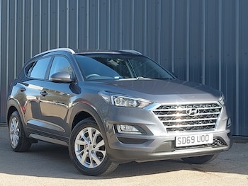 Hyundai TUCSON feature image