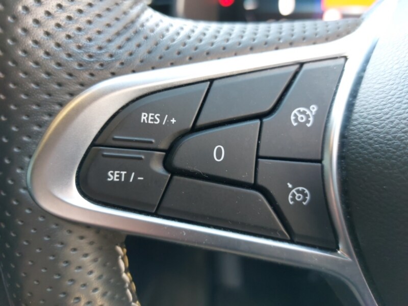 Used Renault Clio 2023 for sale - 78151313: Photo 18