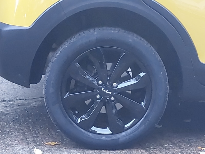 Used Kia Stonic 2023 for sale - 76511700: Photo 14