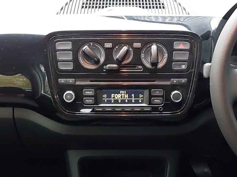 Used Volkswagen up! 2015 for sale - 76795563: Photo 11