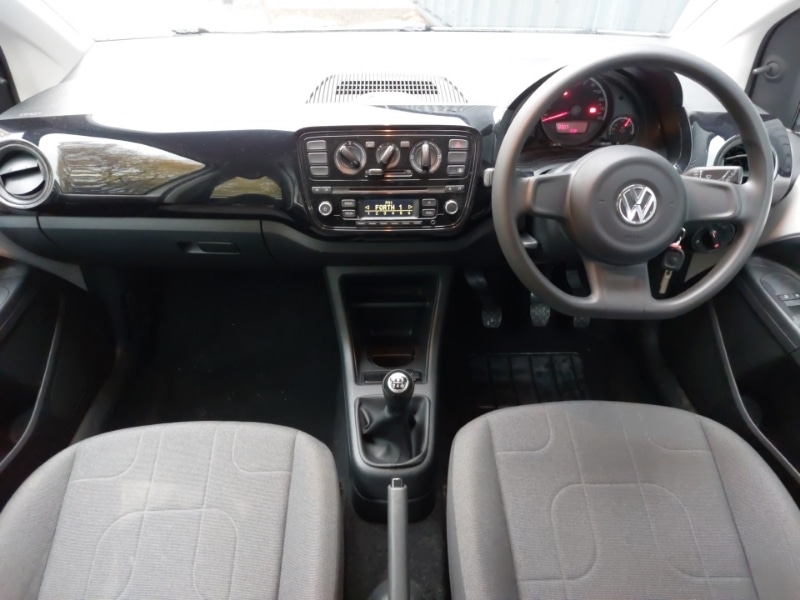 Used Volkswagen up! 2015 for sale - 76795563: Photo 2