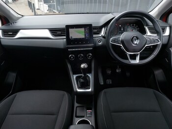 Used Renault Captur 2021 for sale - 78547137: Photo