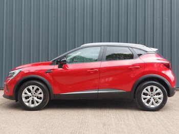 Used Renault Captur 2021 for sale - 78547137: Photo