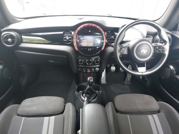 Used MINI Hatch 2021 for sale - 78704224: Photo