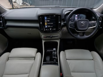 Used Volvo XC40 2021 for sale - 78595446: Photo