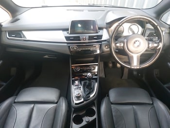 Used BMW 2 Series 2018 for sale - 77209482: Photo