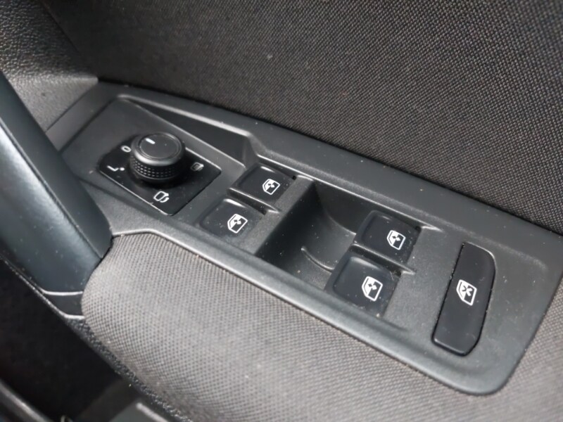 Used Volkswagen Tiguan 2018 for sale - 76763898: Photo 18