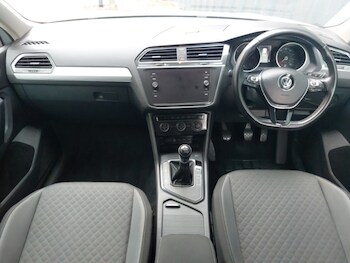 Used Volkswagen Tiguan 2018 for sale - 76763898: Photo