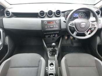 Used Dacia Duster 2020 for sale - 78634544: Photo
