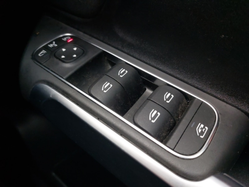 Used Mercedes-Benz GLB 2022 for sale - 76983145: Photo 18