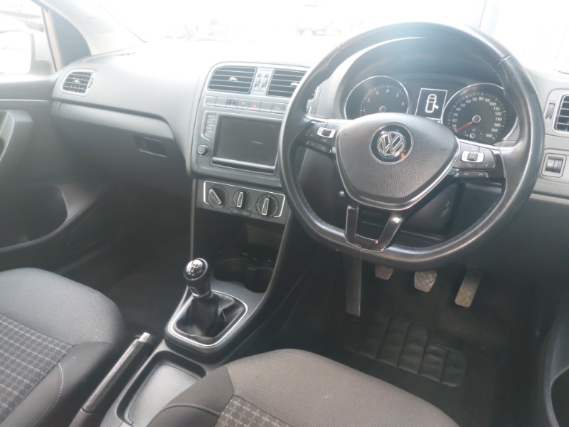 Used Volkswagen Polo 2015 for sale - 77987607: Photo 10