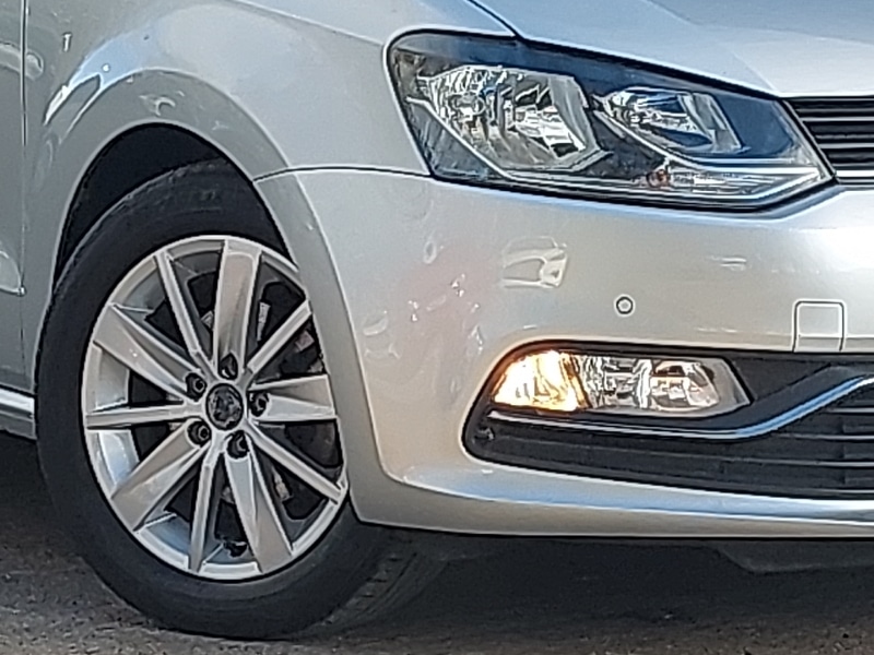 Used Volkswagen Polo 2015 for sale - 77987607: Photo 9