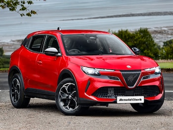 Used Alfa Romeo Junior 2025 for sale - 77548878: Photo