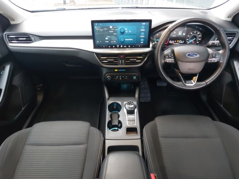 Used Ford Focus 2022 for sale - 76975058: Photo 2