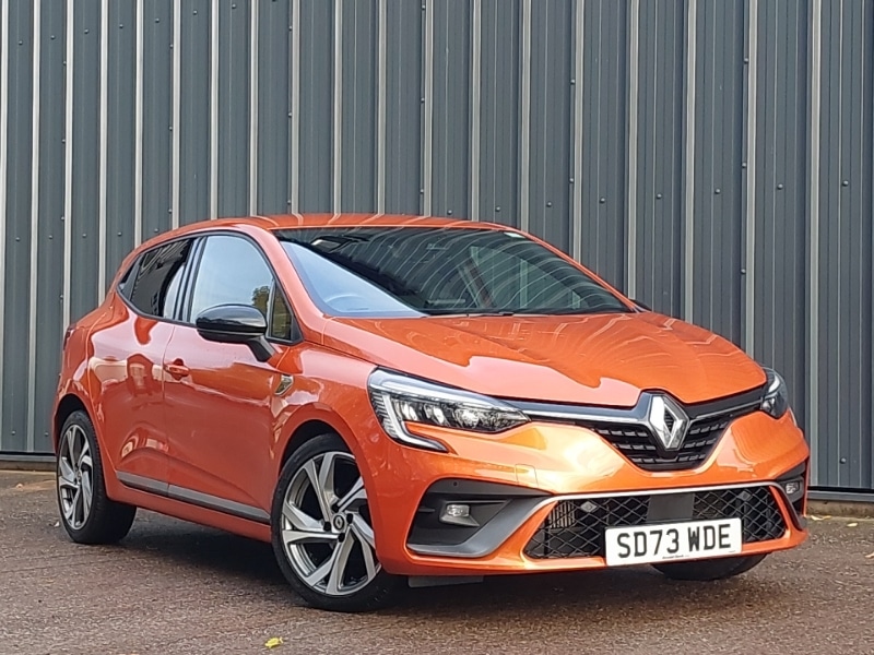 Used Renault Clio 2023 for sale - 76771459: Photo 1