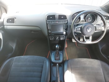 Used Volkswagen Polo 2016 for sale - 78467332: Photo