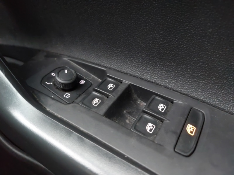 Used Volkswagen Taigo 2023 for sale - 77682530: Photo 18