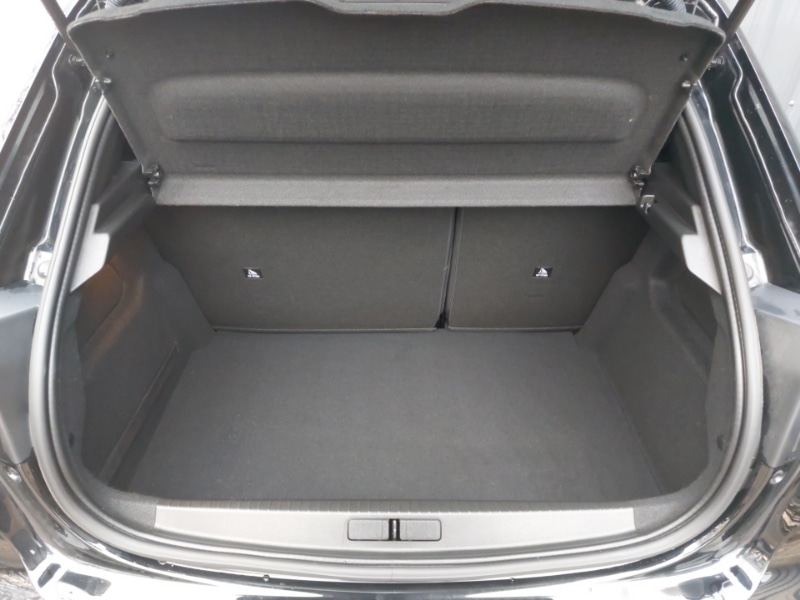 Used Peugeot 208 2023 for sale - 77252513: Photo 8