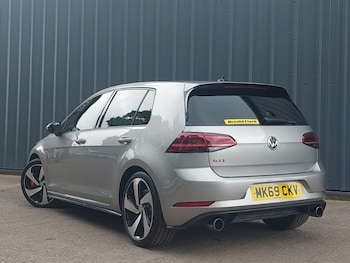 Used Volkswagen Golf 2019 for sale - 78656317: Photo