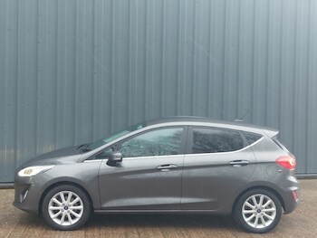Used Ford Fiesta 2019 for sale - 77536680: Photo
