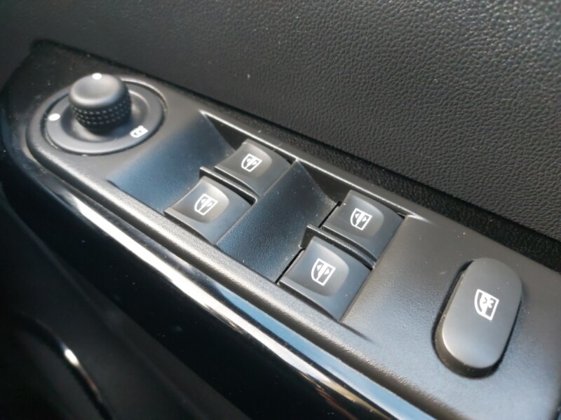 Used Renault Captur 2016 for sale - 77209502: Photo 17