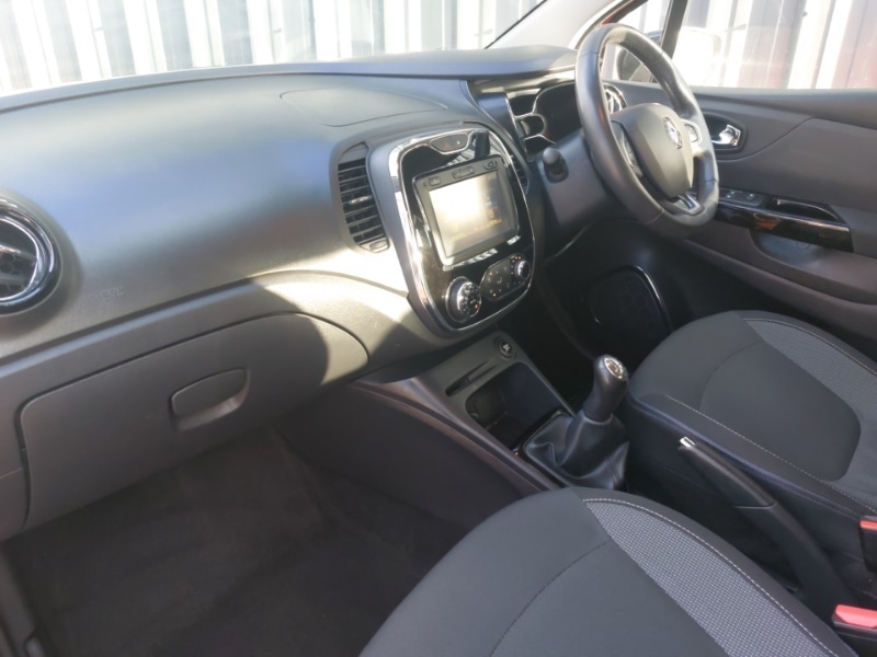 Used Renault Captur 2016 for sale - 77209502: Photo 5