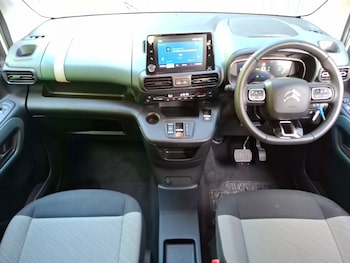 Used Citroen Berlingo 2023 for sale - 79525696: Photo