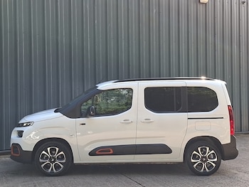 Used Citroen Berlingo 2023 for sale - 79525696: Photo