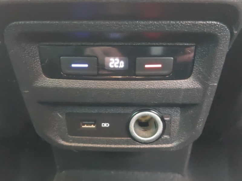 Used Volkswagen Tiguan 2018 for sale - 77202074: Photo 11