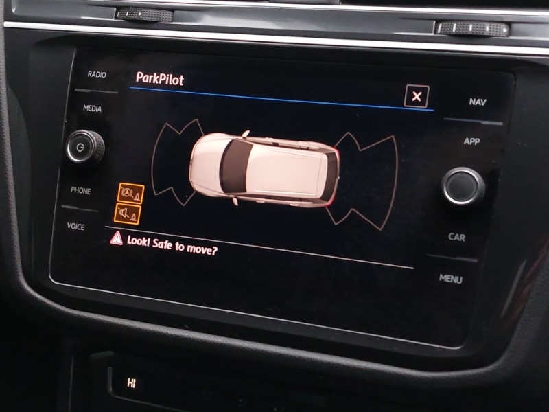 Used Volkswagen Tiguan 2018 for sale - 77202074: Photo 15