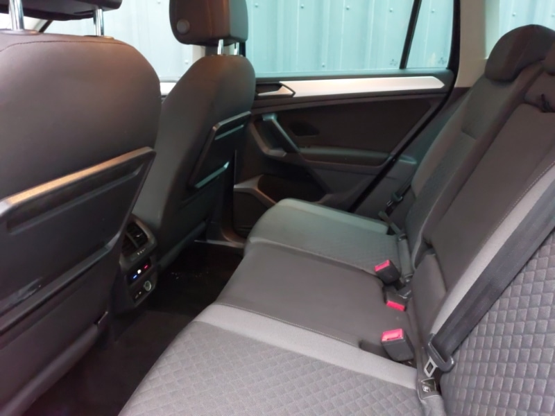 Used Volkswagen Tiguan 2018 for sale - 77202074: Photo 6