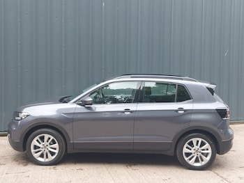 Used Volkswagen T-Cross 2022 for sale - 79070060: Photo
