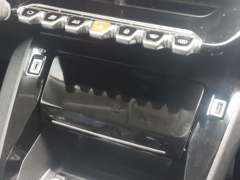 Used Peugeot 2008 2021 for sale - 78006211: Photo 17