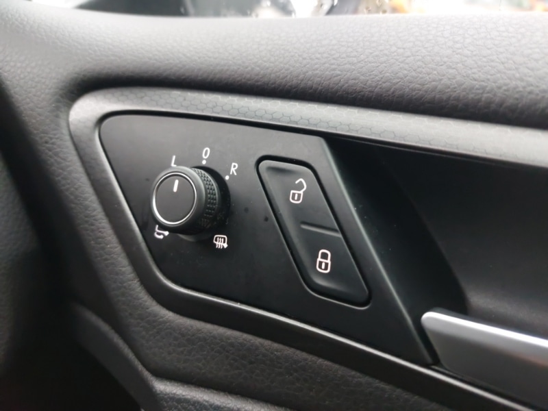 Used Volkswagen Golf 2018 for sale - 77771708: Photo 15